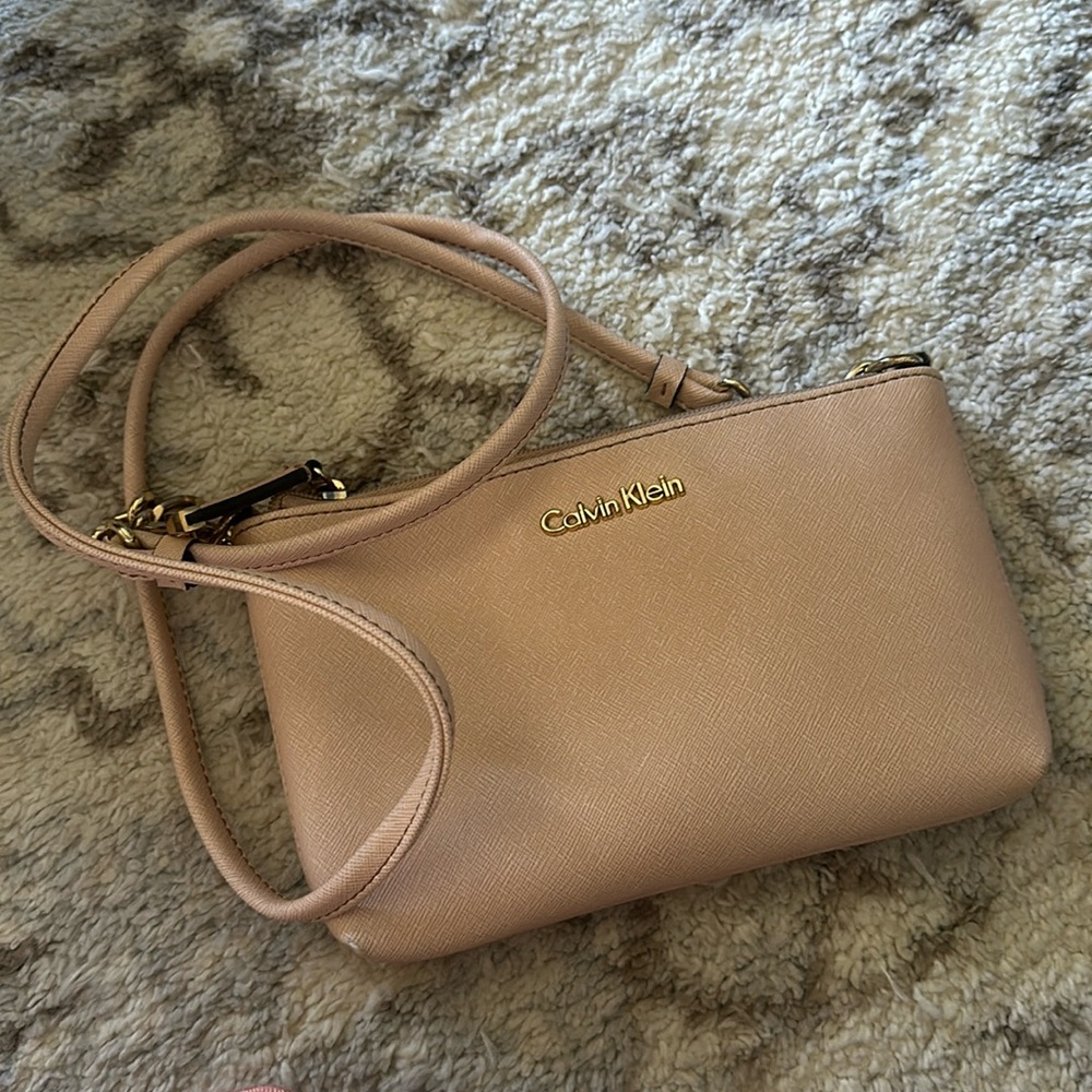 Pink crossbody purse